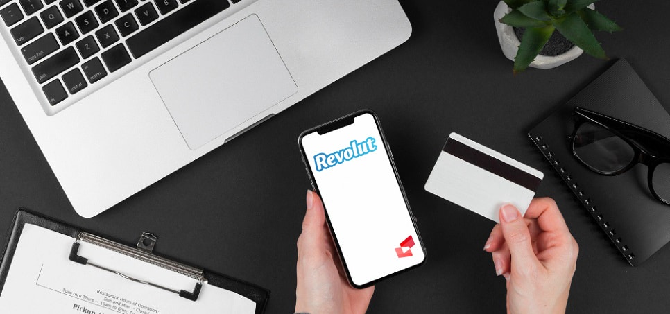 بررسی نهایی در مقایسه حساب پرسونال و بیزینس revolut